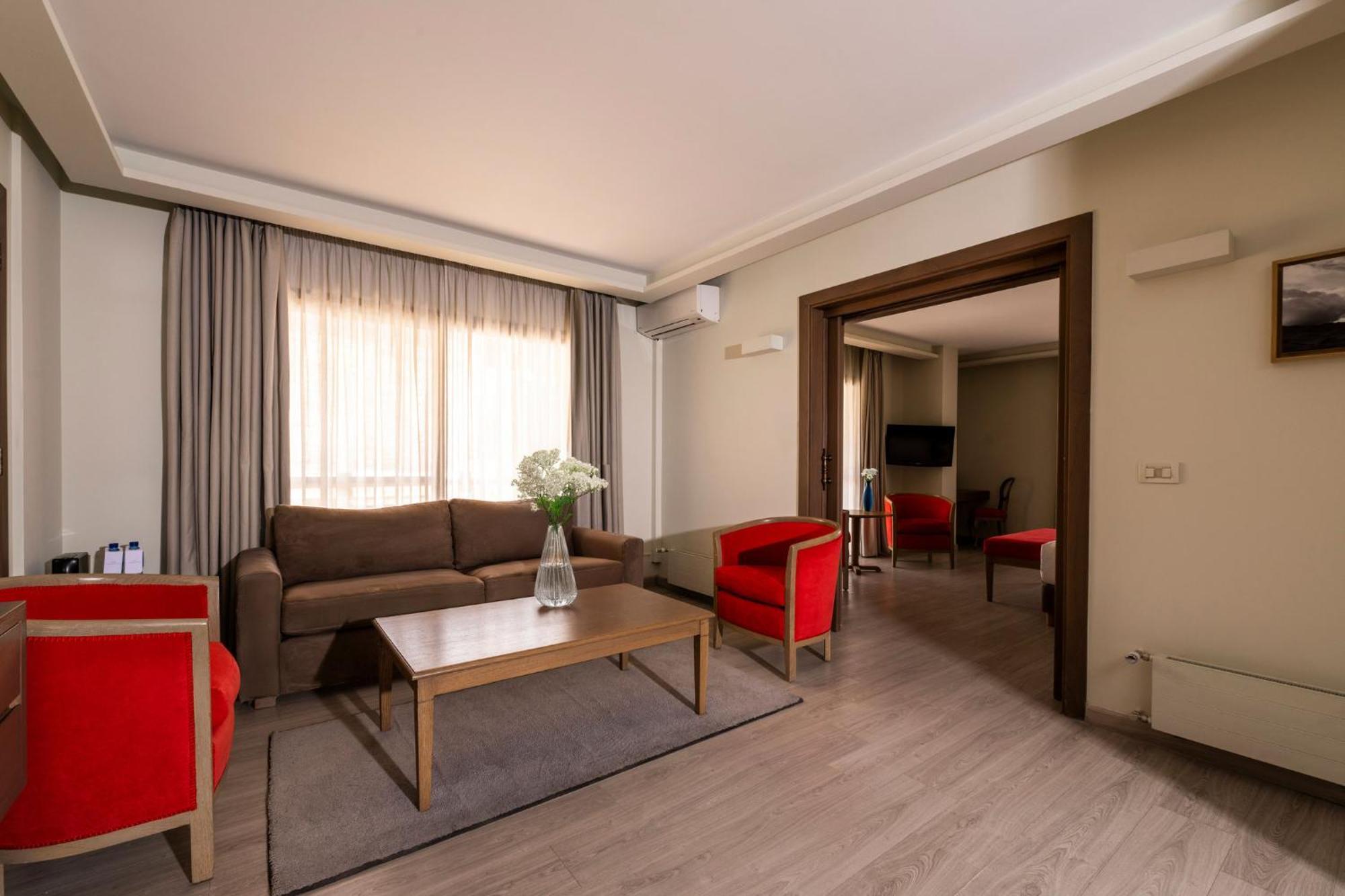 Intercontinental Mzaar Lebanon Mountain Resort & Spa By Ihg Mzaar Kfardebian Extérieur photo